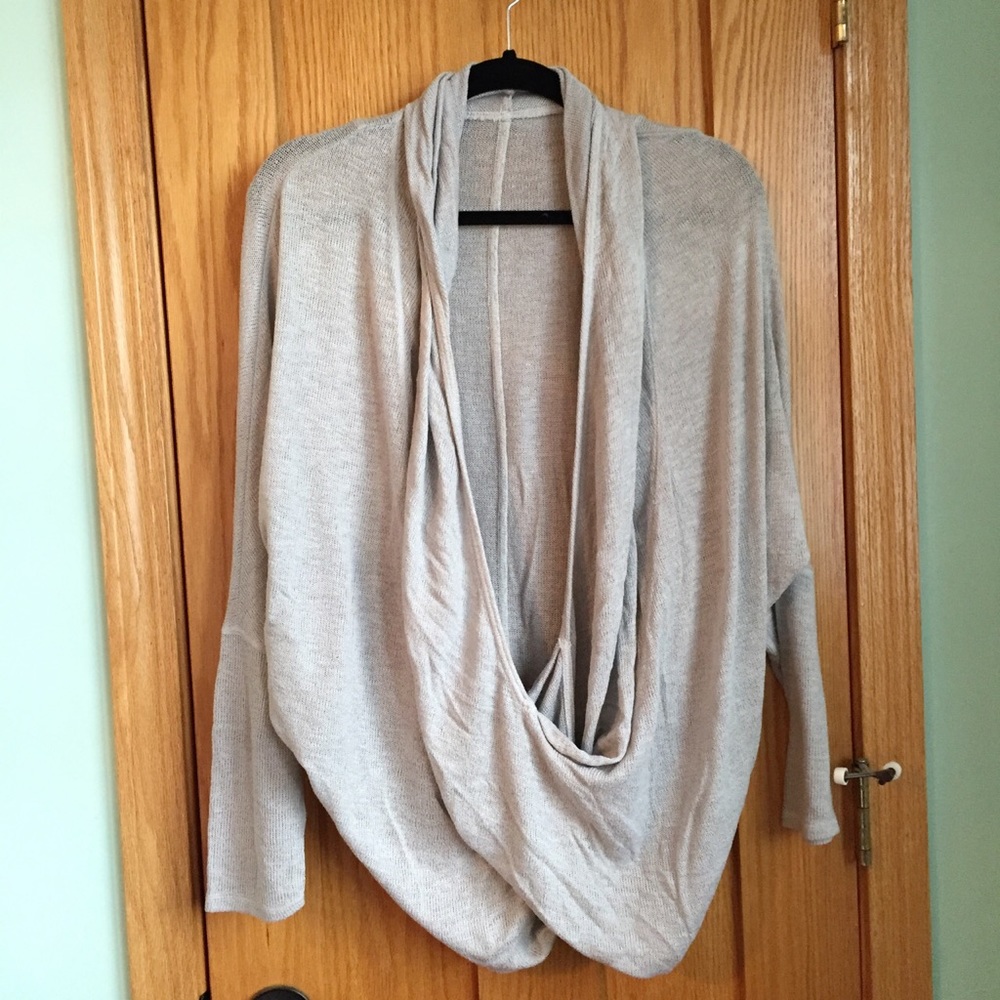 URBAN OUTFITTERS Wrapover Grey Dolman Sweater